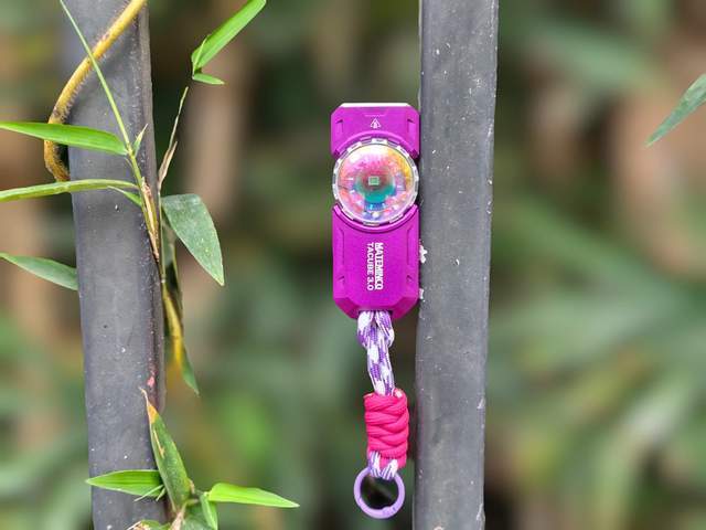 30：专业照明与潮玩彩灯的双向奔赴冰球突破豪华版迈特明酷TACUBE(图2)