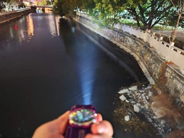 30：专业照明与潮玩彩灯的双向奔赴冰球突破豪华版迈特明酷TACUBE(图18)