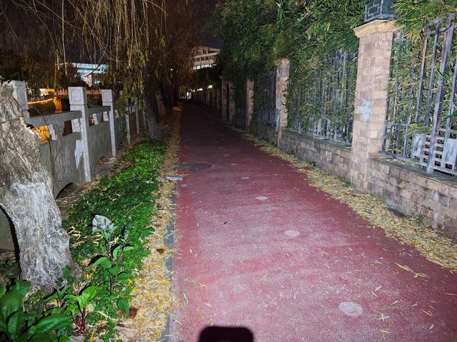 30：专业照明与潮玩彩灯的双向奔赴冰球突破豪华版迈特明酷TACUBE(图19)