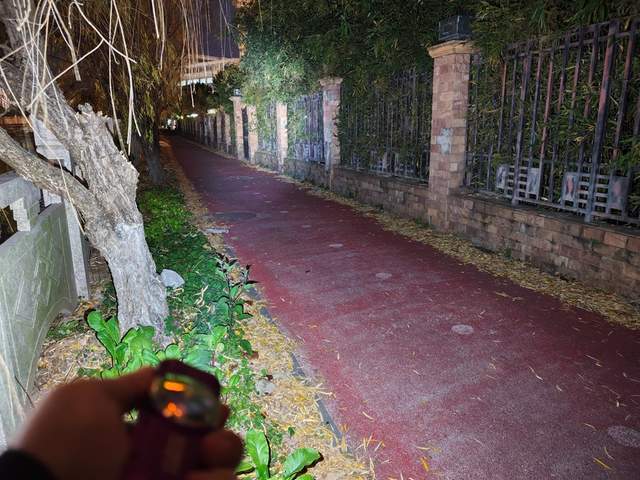 30：专业照明与潮玩彩灯的双向奔赴冰球突破豪华版迈特明酷TACUBE(图25)