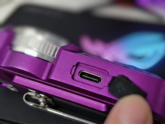 30：专业照明与潮玩彩灯的双向奔赴冰球突破豪华版迈特明酷TACUBE(图28)